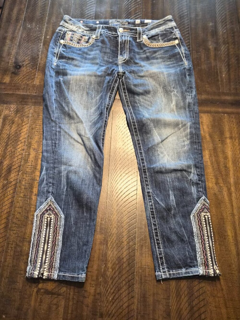Miss Me Women's Mid-Rise Skinny Jeans Size 31 Stretch Embellished Zippers G825